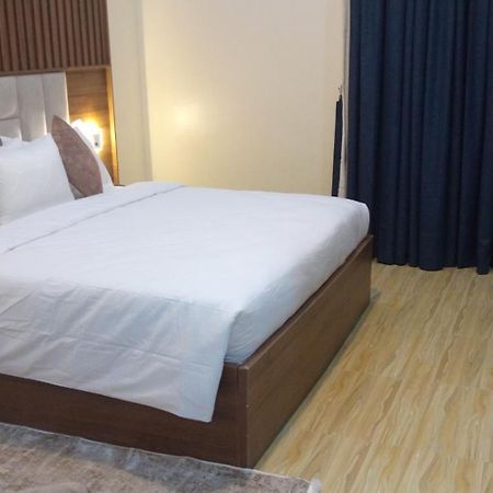 Ofas Chelsea Hotel 아부자 외부 사진